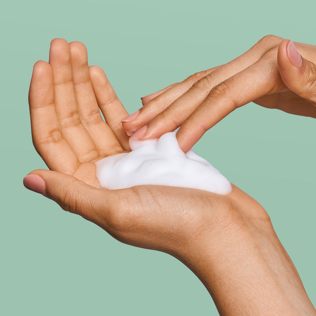 Gentle Foaming Feminine Wash Y9
